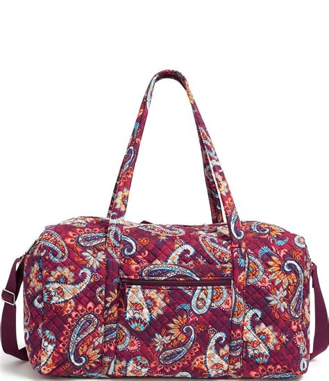 vera bradley overnight duffel bag.